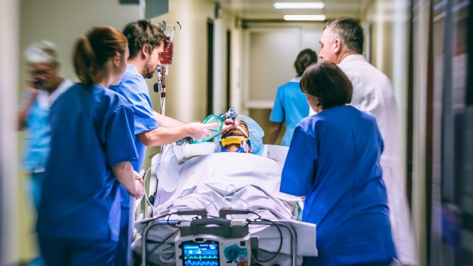 Artigo - Emergências Médicas em Ambiente Ambulatorial
