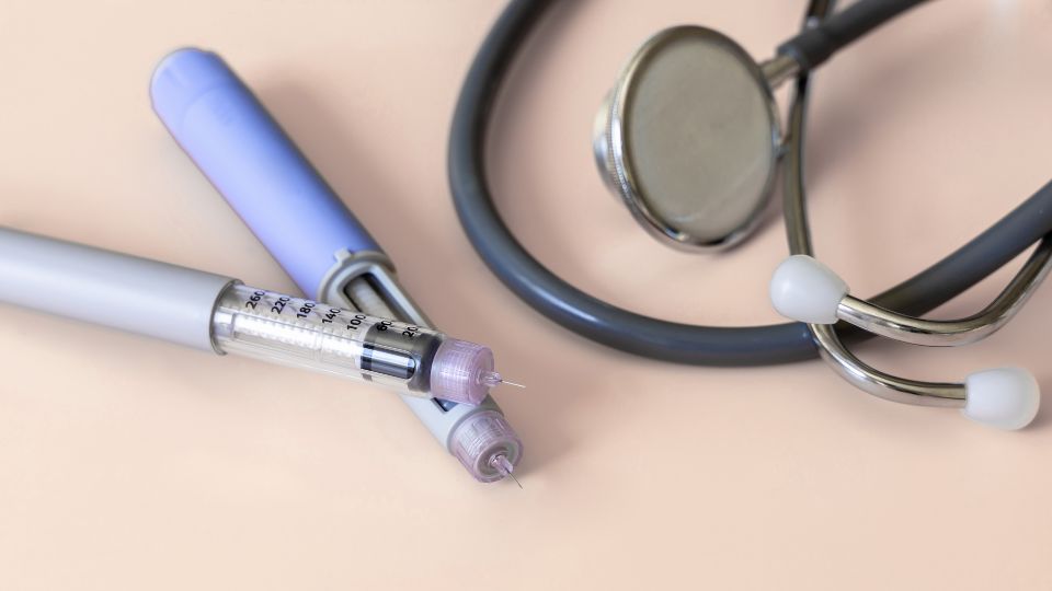 Uso de canetas emagrecedoras pode auxiliar no manejo do lipedema, explica ginecologista