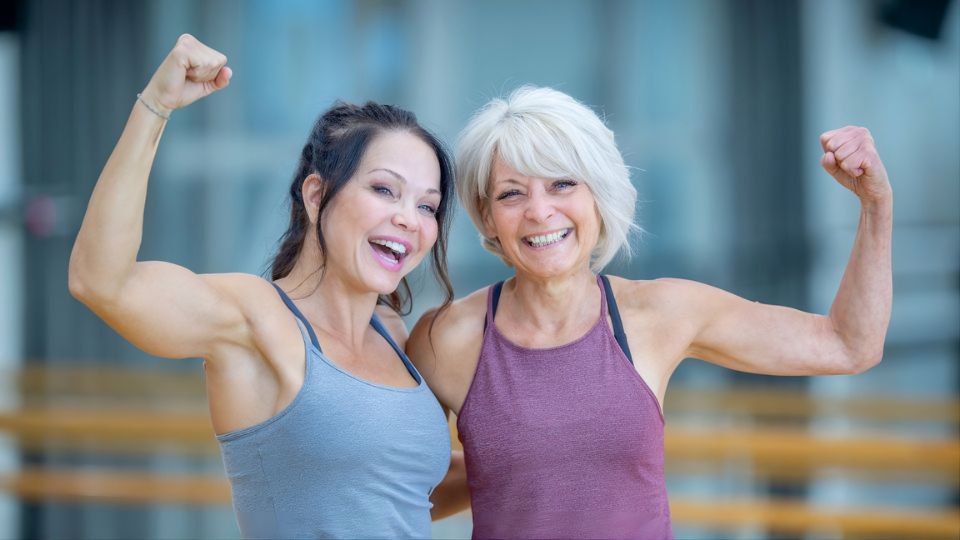 Como construir ossos fortes antes da menopausa e prevenir a osteoporose