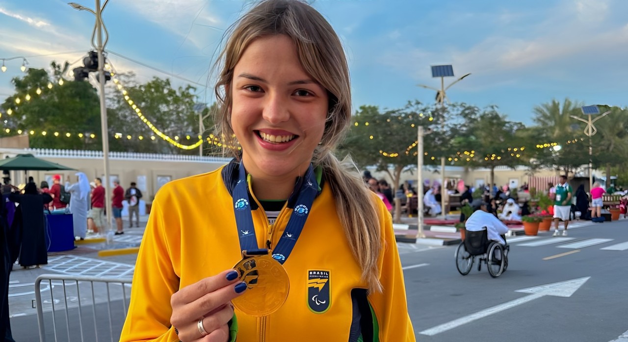 Giovanna Boscolo é Bronze em Paris no lançamento de Club F32